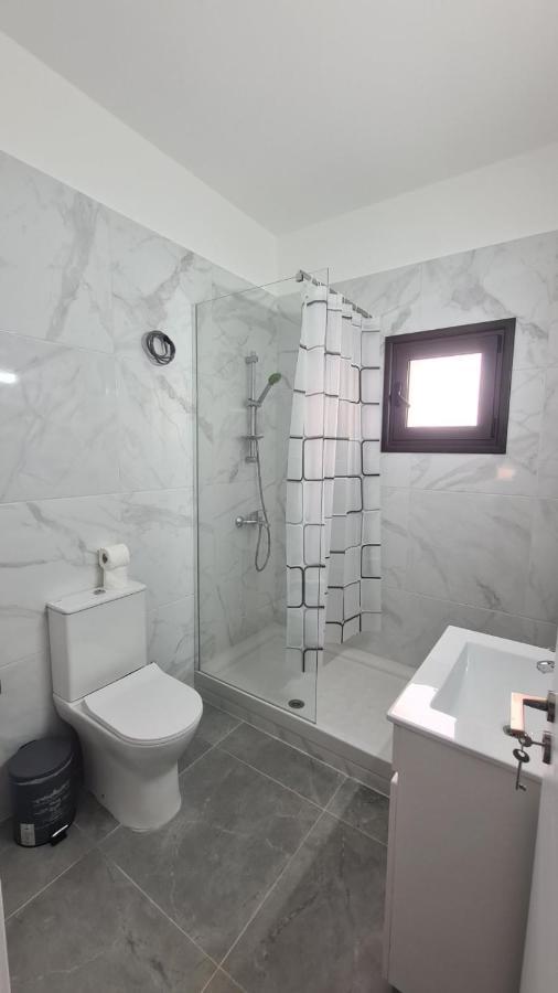 Two Bedroom Apartment, No 101, By Imh Travel & Tours Apartament *