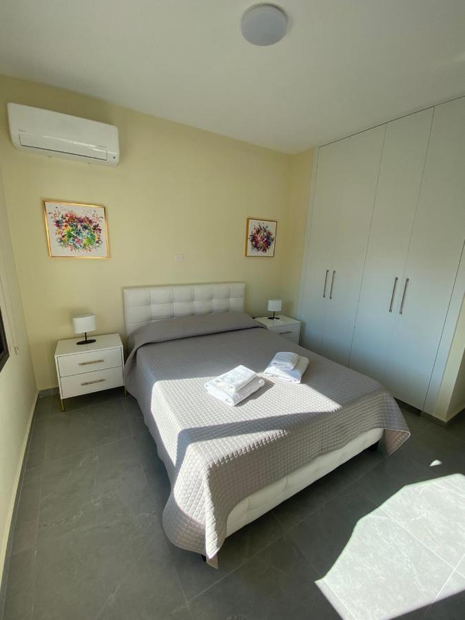 Apartment Two Bedroom Apartment, No 101, By Imh Travel & Tours